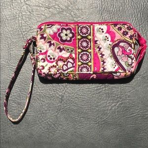 Cute Vera Bradley Wallet Wristlet